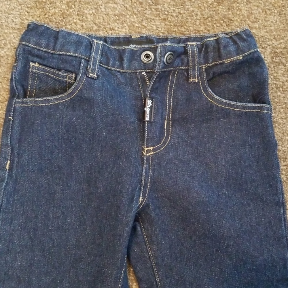𝅺lrg 4T Boy Jeans - Picture 2 of 6